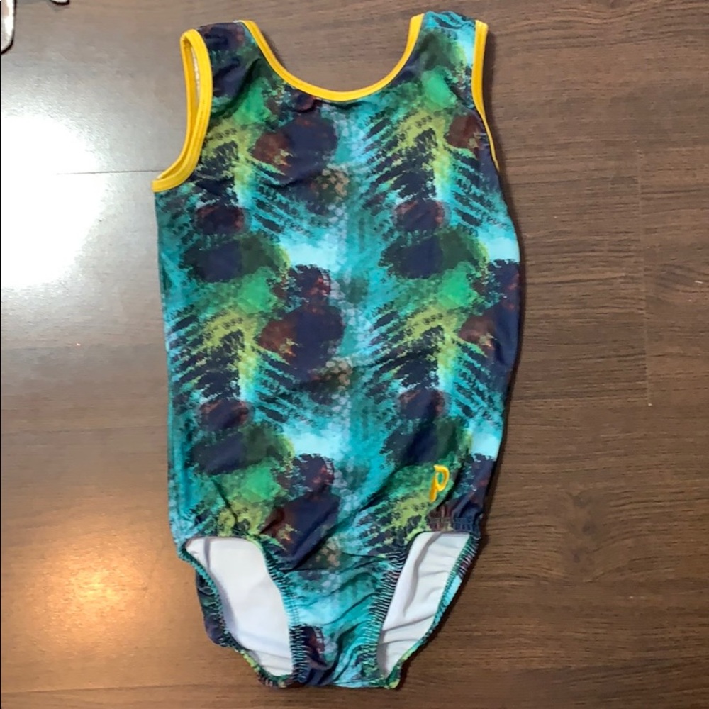 Gymnastics leotard